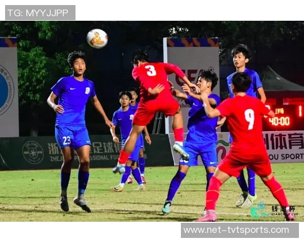 探索CDM足球的魅力与发展潜力,助力中国足球走向国际舞台 探索CDM足球的魅力与发展潜力,助力中国足球走向国际舞台